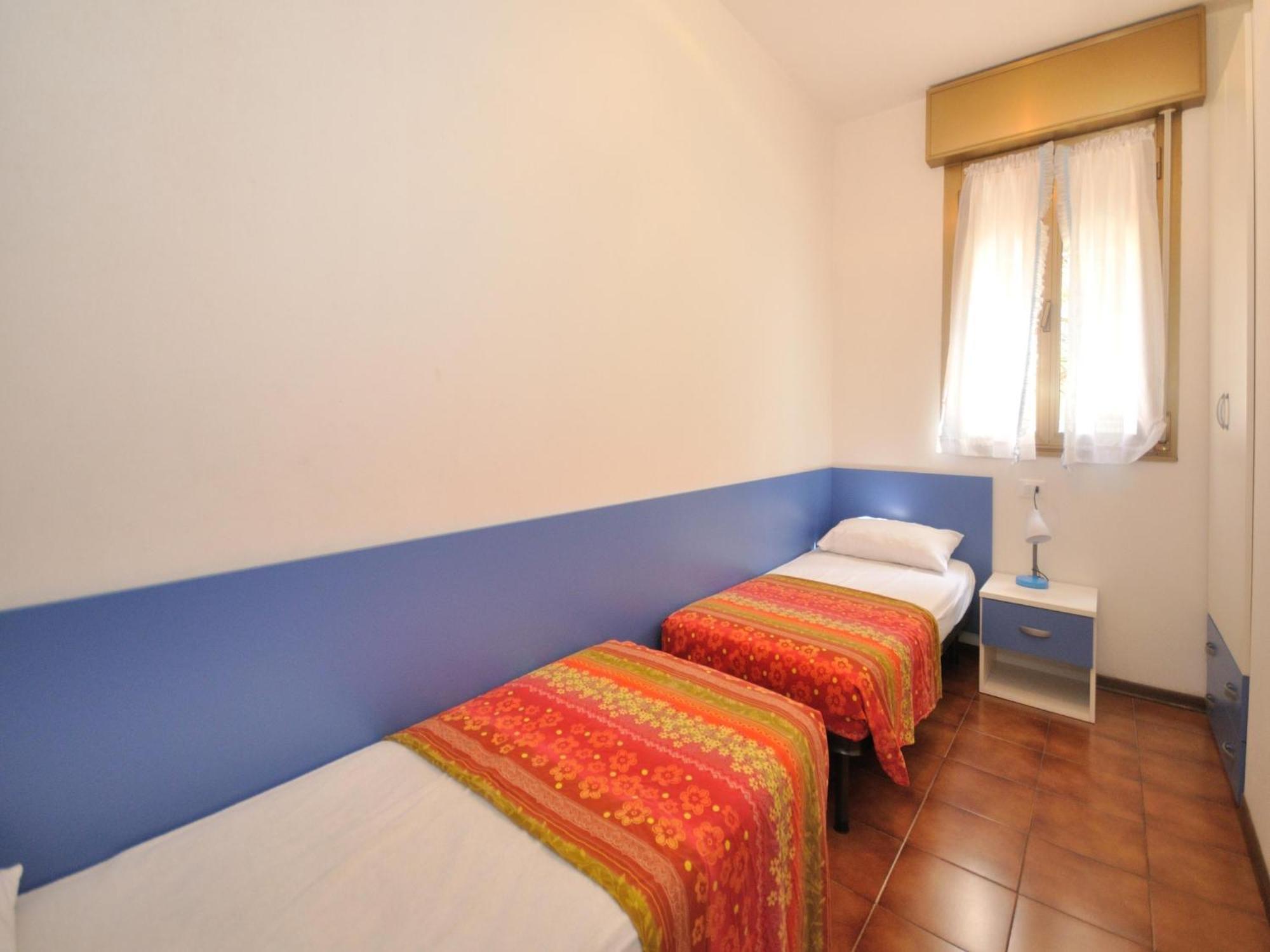 Apartment In Bibione Near Sea Beach Екстериор снимка